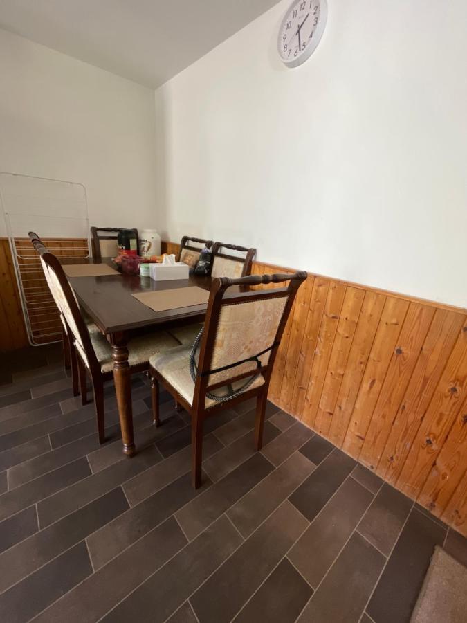 פול South Coast Guest Rooms With Parking Space מראה חיצוני תמונה